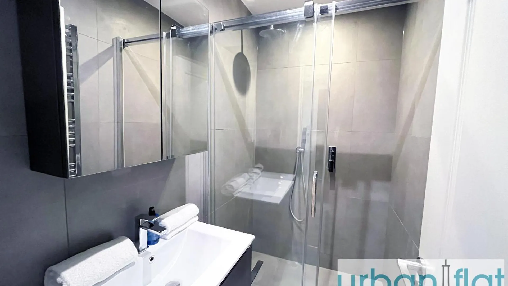 Urban Flat 78 - Luxury 3 Bdr Flat In Le Marais Daire Paris 0*,