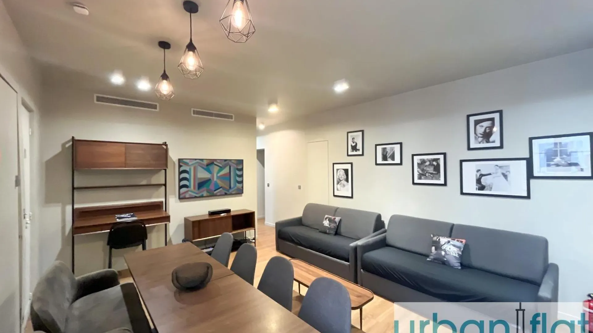 パリUrban Flat 78 - Luxury 3 Bdr Flat In Le Maraisアパートメント アパート パリ